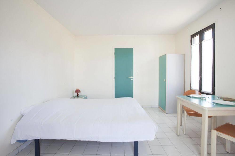 Sous Les Pins Ronce-les-Bains Exterior photo