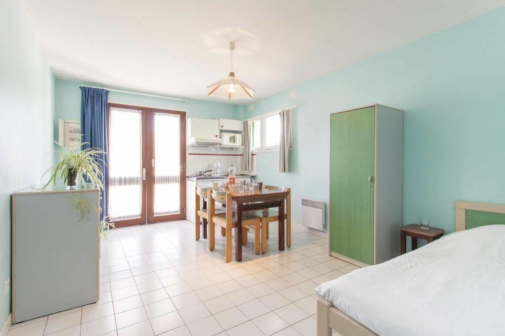 Sous Les Pins Ronce-les-Bains Exterior photo