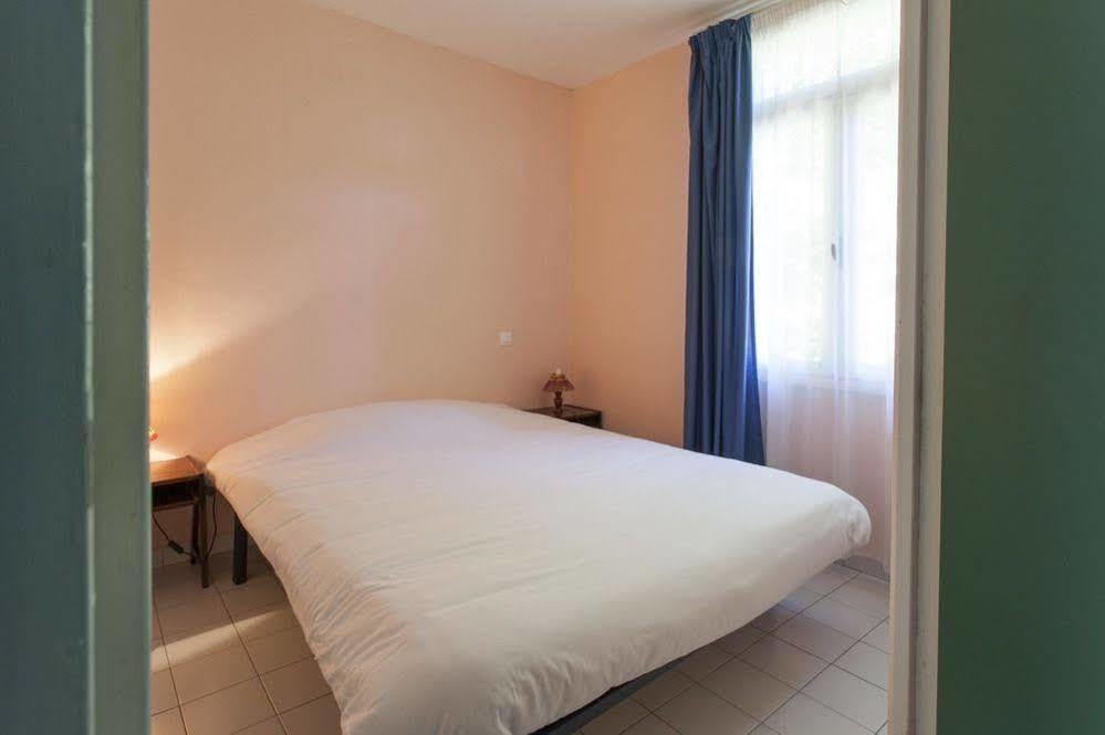 Sous Les Pins Ronce-les-Bains Exterior photo