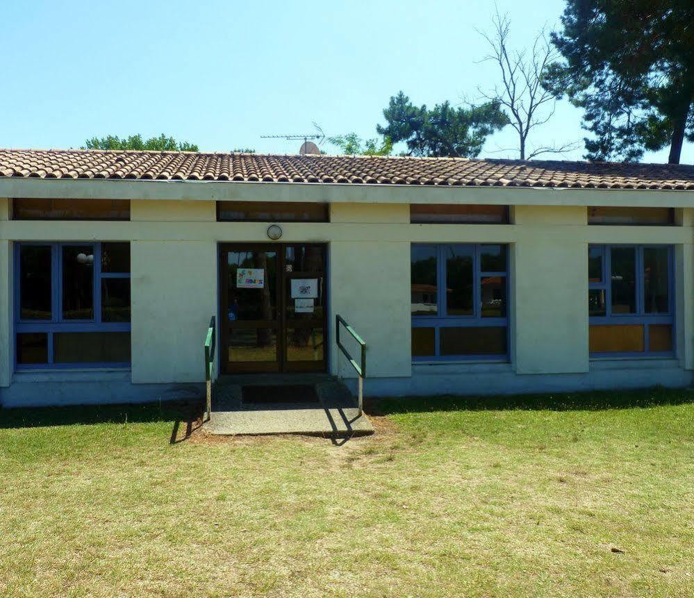 Sous Les Pins Ronce-les-Bains Exterior photo